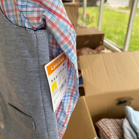 New dress outfit - Picture 2 of 4